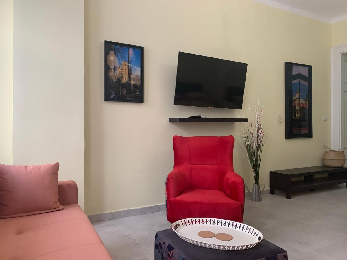 Sunlit Artist Studio Apartment Belgrade Exterior photo